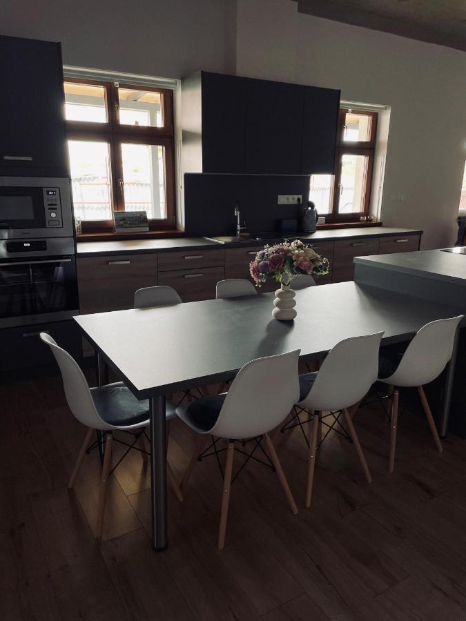 Apartmany 400 Велка Ломница Екстериор снимка